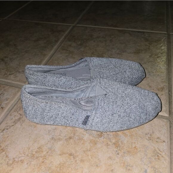 Bobs By Skechers Gray Womens Slip-on Size 7 - Picture 1 of 6